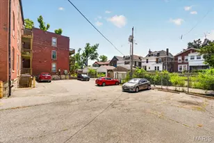 5900 McPherson Ave, Saint Louis, MO 63112 - Photo 20