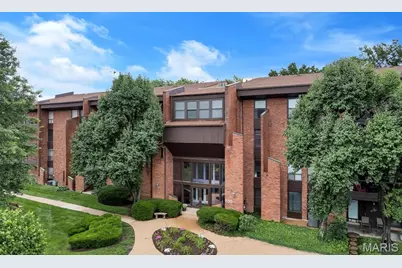 550 Coeur De Royale Drive #206, Creve Coeur, MO 63141 - Photo 2
