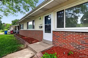 2245 St Catherine St, Florissant, MO 63033 - Photo 4