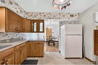 7 Wayne Street, Saint Charles, MO 63301 - Photo 16