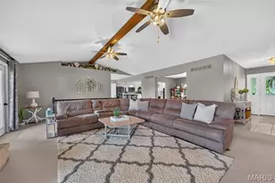 4075 Hwy D, Defiance, MO 63341 - Photo 10
