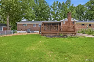 8605 Mayflower Ct, University City, MO 63132 - Photo 22