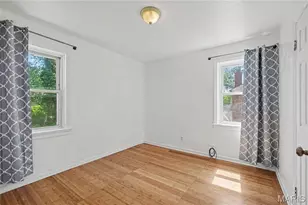 15 St James Ct, Florissant, MO 63031 - Photo 12