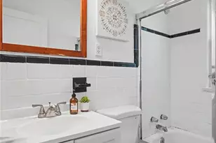 15 St James Ct, Florissant, MO 63031 - Photo 16