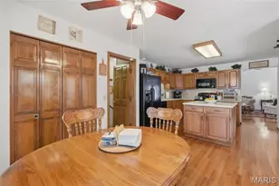 7811 Grantwood Oaks Ct, Saint Louis, MO 63123 - Photo 20