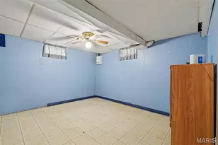 160 Humes Ln, Florissant, MO 63031 - Photo 20