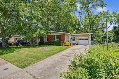 160 Humes Lane, Florissant, MO 63031 - Photo 2
