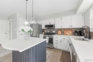 1718 Highgrove Dr, O'Fallon, MO 63366 - Photo 10