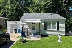 2316 Shields Ave, Jennings, MO 63136 - Photo 1