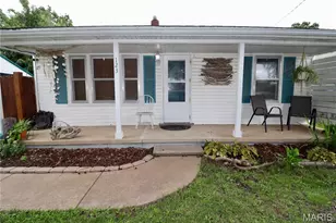 123 Cedar Crest Dr, Lebanon, MO 65536 - Photo 2
