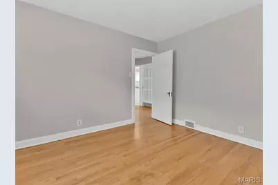 6300 Potomac Street, Saint Louis, MO 63139 - Photo 12