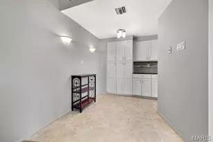 200 S Brentwood Blvd S, Clayton, MO 63105 - Photo 14