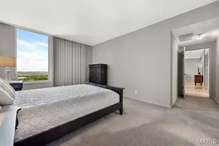 200 S Brentwood Blvd S, Clayton, MO 63105 - Photo 24