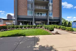 200 S Brentwood Blvd S, Clayton, MO 63105 - Photo 2