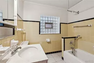 4916 Berthold Ave, Saint Louis, MO 63110 - Photo 36