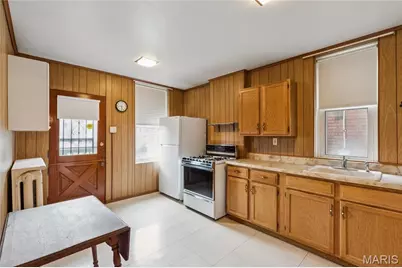 4916 Berthold Avenue, Saint Louis, MO 63110 - Photo 32