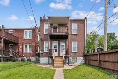 4916 Berthold Avenue, Saint Louis, MO 63110 - Photo 2
