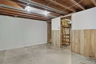 1865 Violet Dr, Florissant, MO 63031 - Photo 24