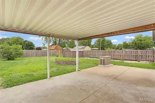 1865 Violet Dr, Florissant, MO 63031 - Photo 32