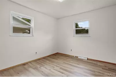 1865 Violet Drive, Florissant, MO 63031 - Photo 16