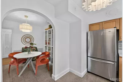 7559 Byron Place #1E, Clayton, MO 63105 - Photo 12