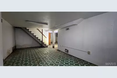 2350 Chambers Road, Saint Louis, MO 63136 - Photo 18