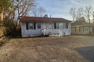 2350 Chambers Rd, Saint Louis, MO 63136 - Photo 32