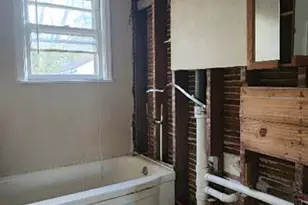 2350 Chambers Rd, Saint Louis, MO 63136 - Photo 14