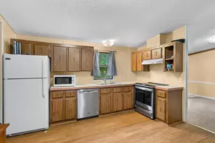 8906 Riverview Dr, Cedar Hill, MO 63016 - Photo 6