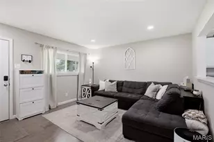 501 Prince Charles Dr, O'Fallon, MO 63366 - Photo 6