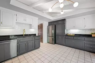 1901 W Adams Ave, Kirkwood, MO 63122 - Photo 16