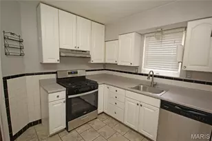 5477 Oleatha Ave, Saint Louis, MO 63139 - Photo 8