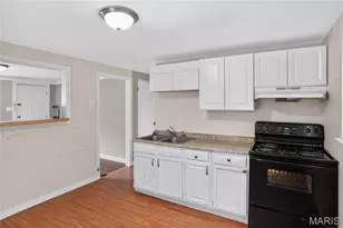 249 Barto Dr, Saint Louis, MO 63135 - Photo 8