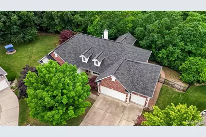 1819 Heather Glen Court, Lake Saint Louis, MO 63367 - Photo 1