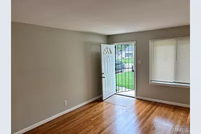 9710 Balboa Drive, Saint Louis, MO 63136 - Photo 4