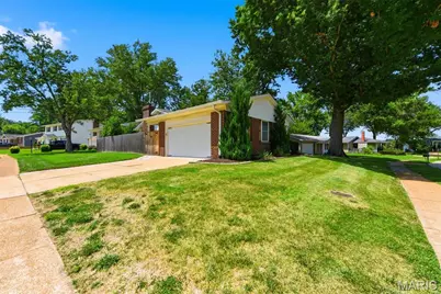 1843 Redcoat Drive, Maryland Heights, MO 63043 - Photo 24