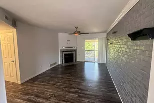 1943 Greenpoint Dr, Kirkwood, MO 63122 - Photo 10