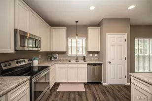 83 S Ridgewynd Ct, Lake Saint Louis, MO 63367 - Photo 16
