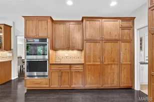 16301 Autumn Crest Ct, Ellisville, MO 63011 - Photo 28