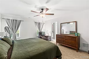 60 Richmond Center Ct, Saint Peters, MO 63376 - Photo 20