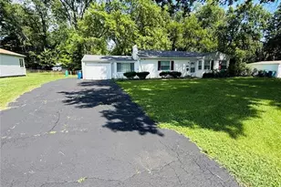 544 Thurston Ave, Ferguson, MO 63134 - Photo 2