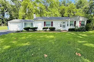 544 Thurston Ave, Ferguson, MO 63134 - Photo 1