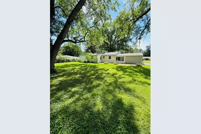 544 Thurston Avenue, Ferguson, MO 63134 - Photo 22