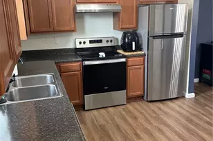 721 Dickson St, Saint Louis, MO 63106 - Photo 2