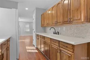 12089 Sunnycrest Pl, Maryland Heights, MO 63043 - Photo 14