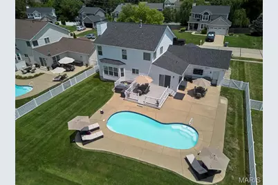 13 Lord Edward Court, O'Fallon, MO 63366 - Photo 2