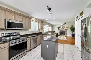 13 Lord Edward Ct, O'Fallon, MO 63366 - Photo 24