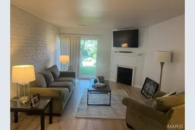 1924 Greenglen Drive #102, Kirkwood, MO 63122 - Photo 8
