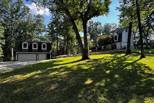 18322 Shiloh Woods Ct, Wildwood, MO 63005 - Photo 1