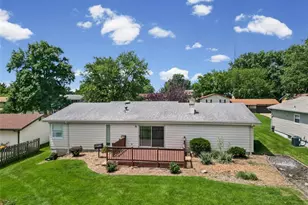 21 Newberry Dr, Saint Peters, MO 63376 - Photo 12
